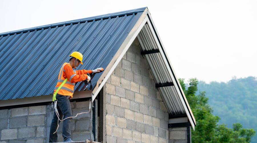 Professional residential roofers in Shipman, VA